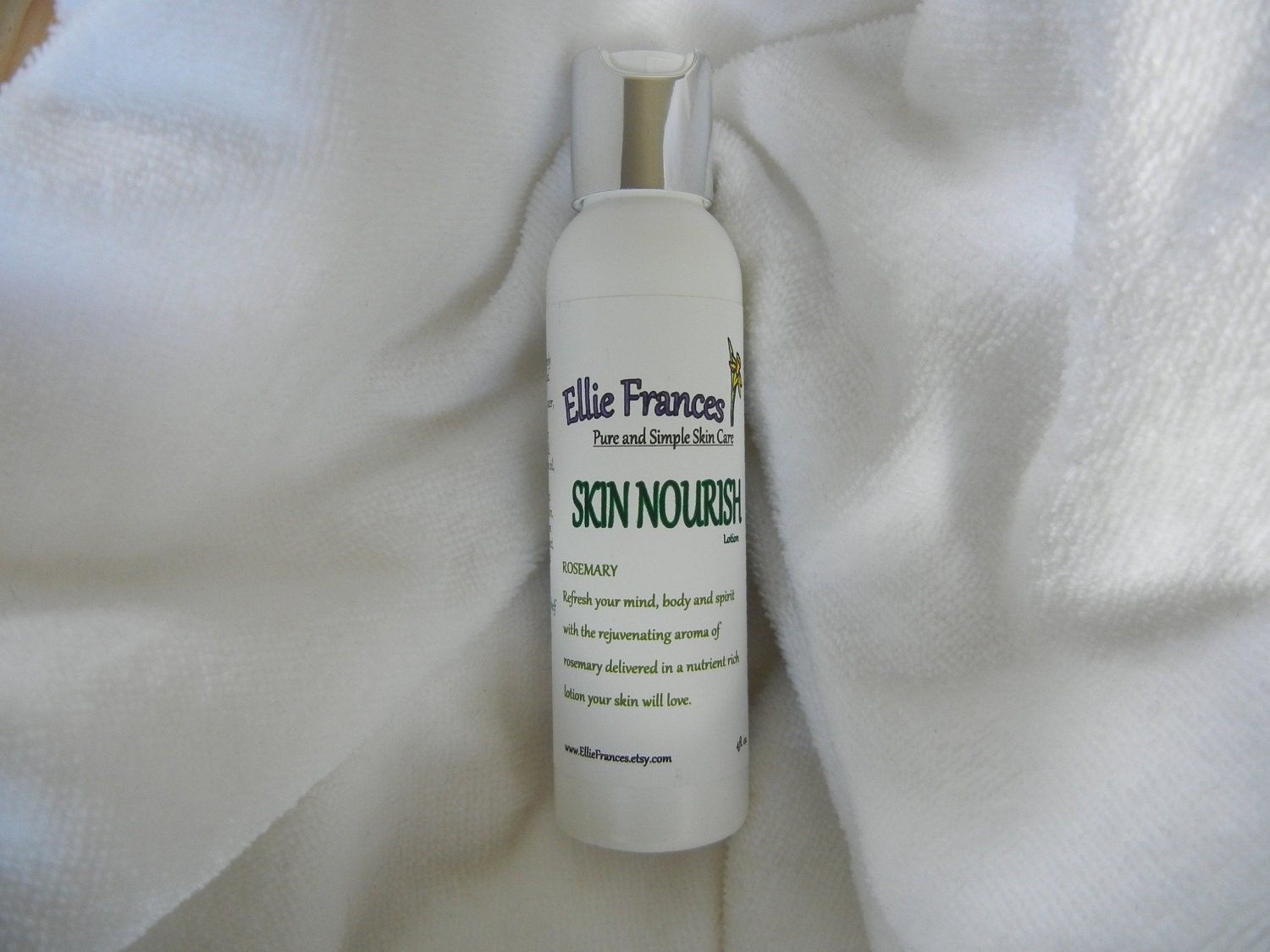 Skin Nourish Lotion with Pure Essenital Oils/8oz