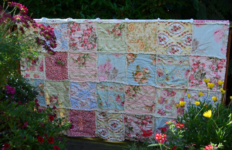 Floral Shabby Chic Quilt