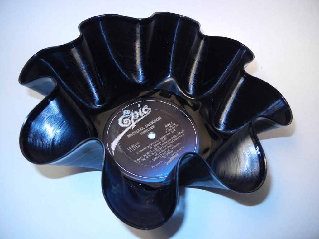 MICHAEL JACKSON Vinyl Record Bowl (Thriller)