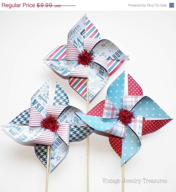 SALE Patriotic Pin Wheel Reversible Picks Set of 3 Americana Red White Blue Stars Stripes - basketcasedebra