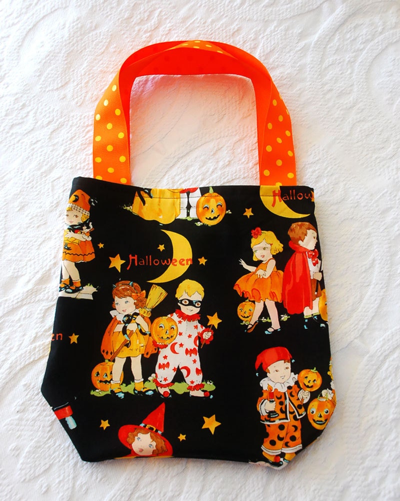 Halloween Trick or Treat Tote Bag in Vintage Children's Retro Black and Orange Cotton Print