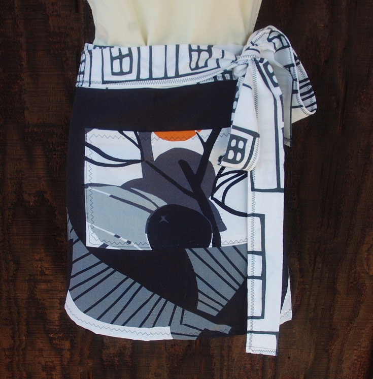 Neutral Tones apron, black/white, large pocket, long ties