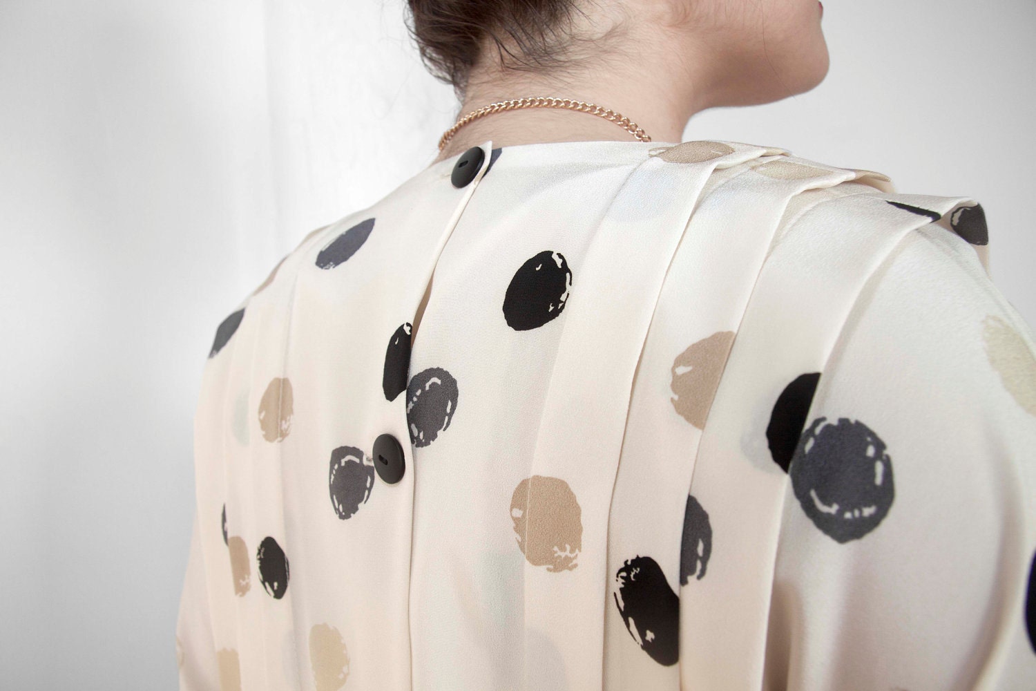 Vintage 80's Polka Dot Pleated Blouse // Spring // X-Large