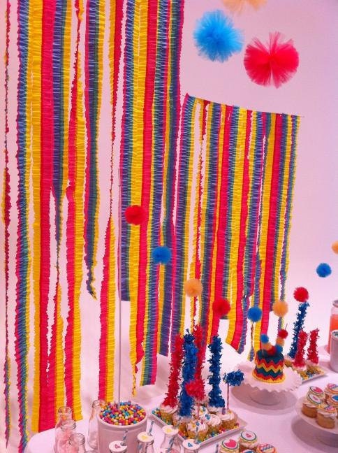 ruffled crepe paper streamers