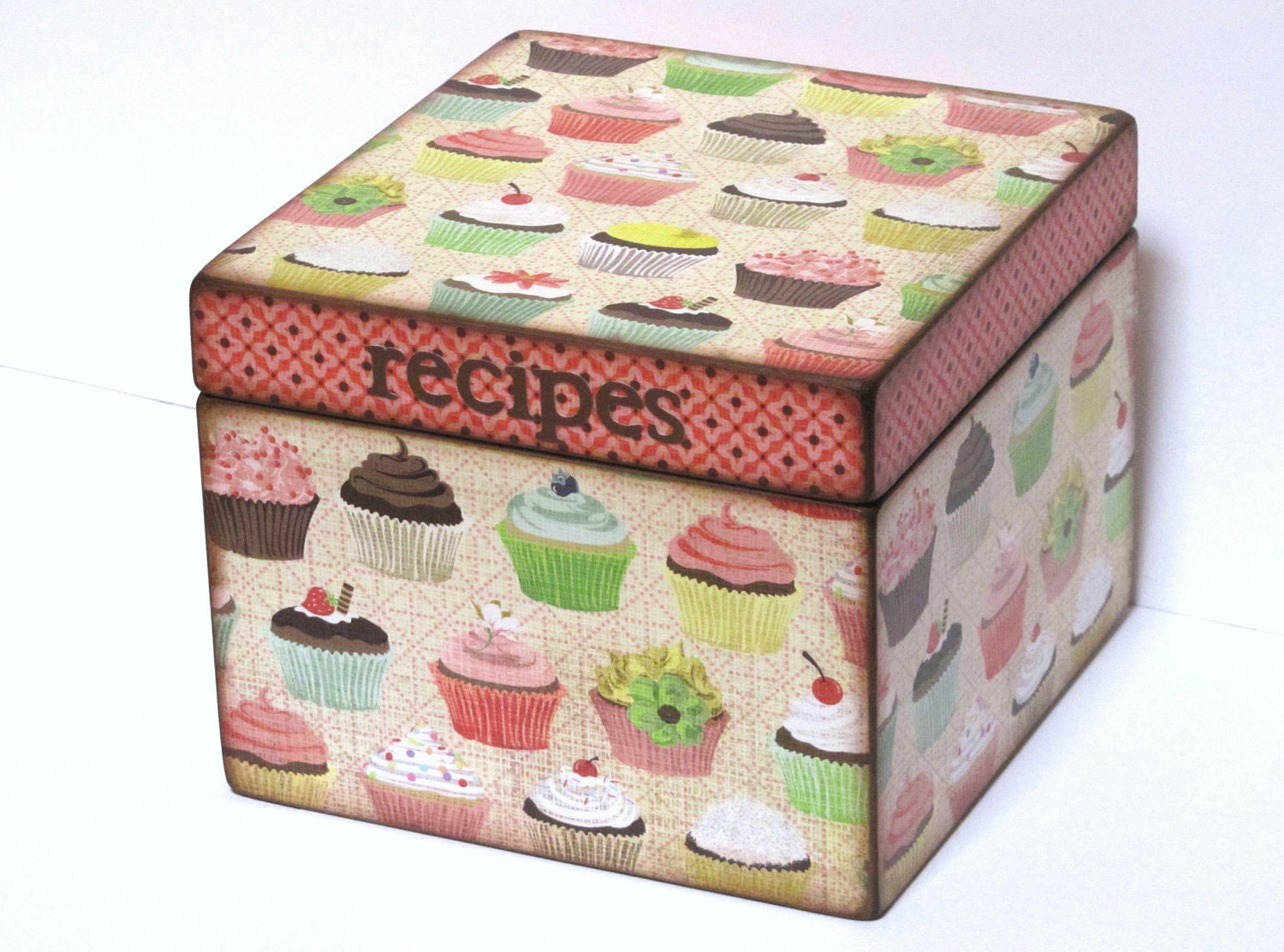 Recipe Box - Cupcakes - 4x6 inch wood recipe card box - DOUBLE SIZE - Twice as deep to hold twice as many recipe cards