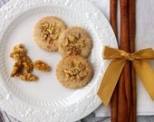 Natural & Organic Cinnamon and Walnut Cookies (12 count)
