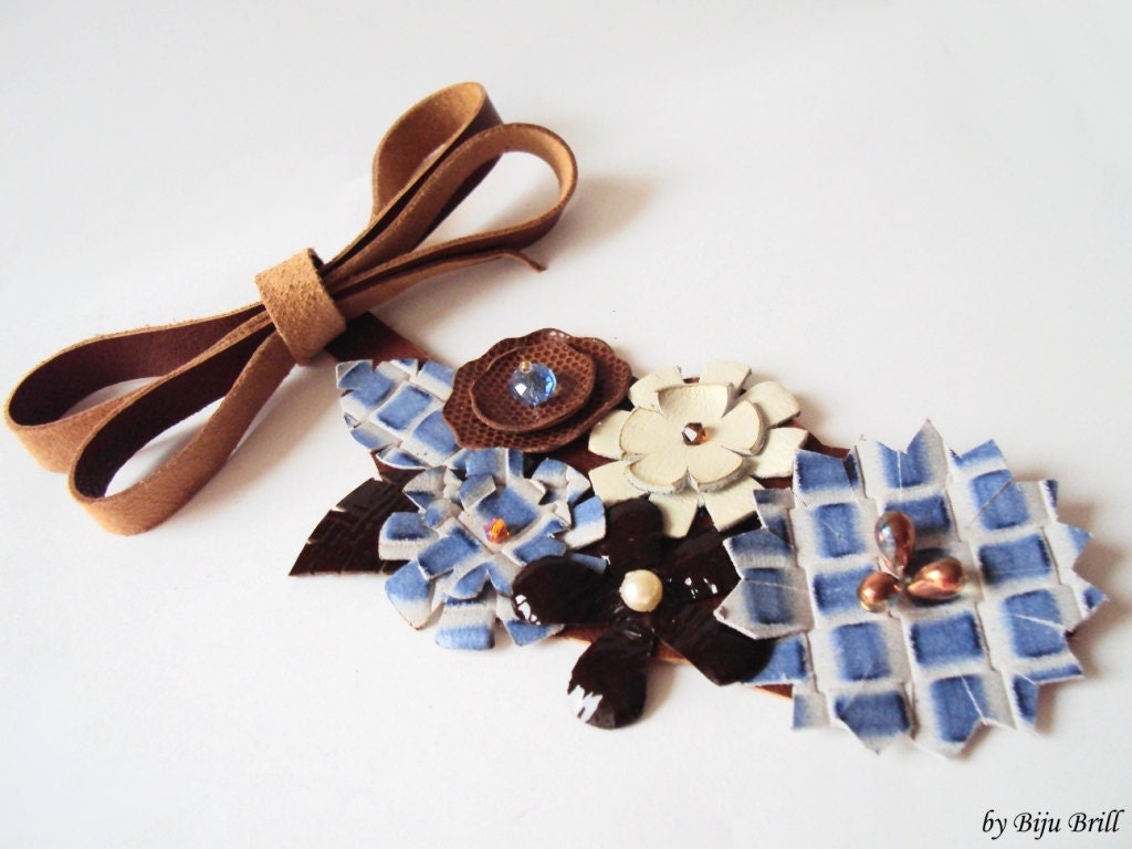 Leather Bib Necklace Sweet Blue Chocolate Leather Flowers Leather Jewelry - Europe