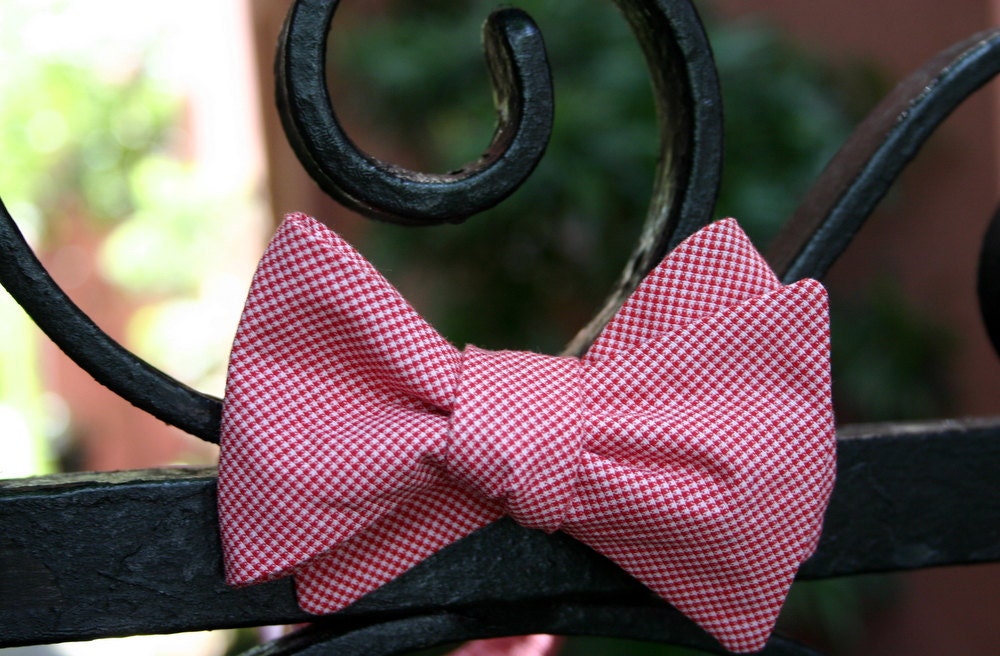 Carolina Red Bow Tie