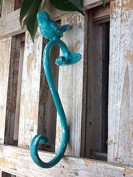 Wall Hook- Blue Bird Metal Vintage Inspired Key Holder - Wall Mount in Retro Turquoise - Aqua Decor - Distressed-Spring Home Decor