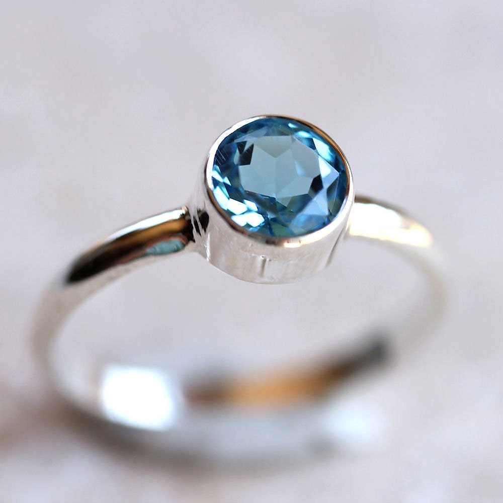 Swiss Blue Topaz Ring, Faceted Aqua Blue Gemstone Bright Sterling Silver Ring December Birthstone Sky Blue - Made to Order
