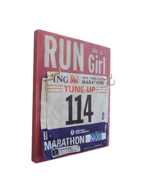 Race Bibs Hanger: run like a girl
