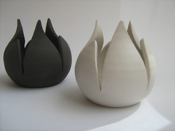 Tea-light holders (tulips) 3 for 2  SALE