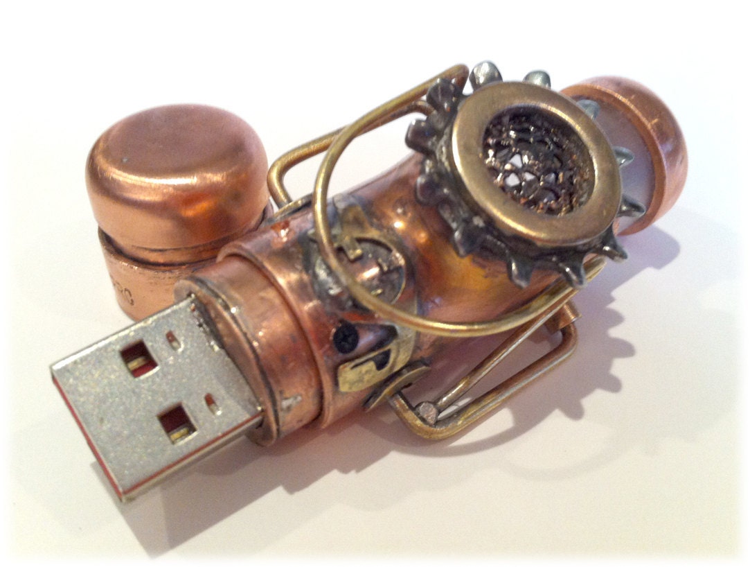Steampunk 8GB USB Flash Drive Model 389 in a Tin Box
