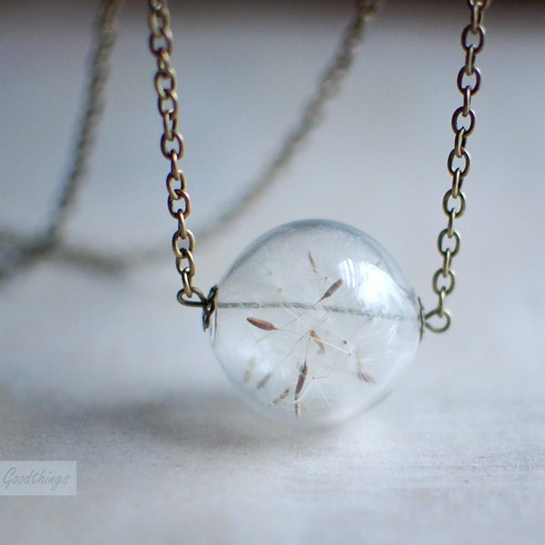 Dandelion Seeds Clear Glass Orb Necklace - Make a wish - nature garden lover gift