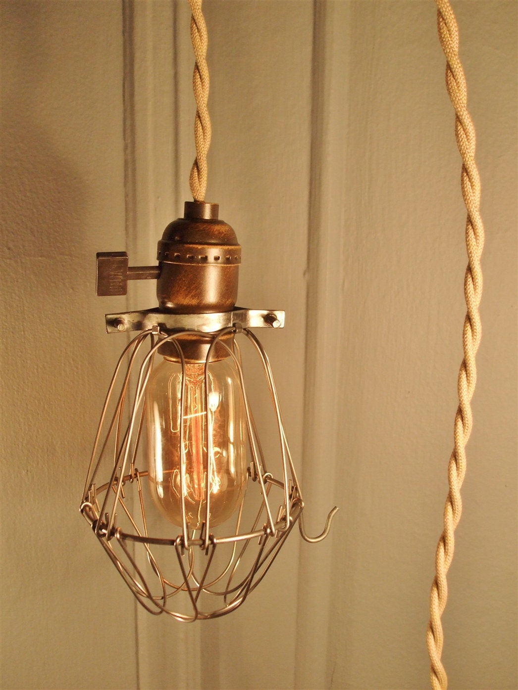 Vintage Minimalist Industrial Bare Bulb Light Sockets - Pendant Lamp, Off-white Cloth Cord