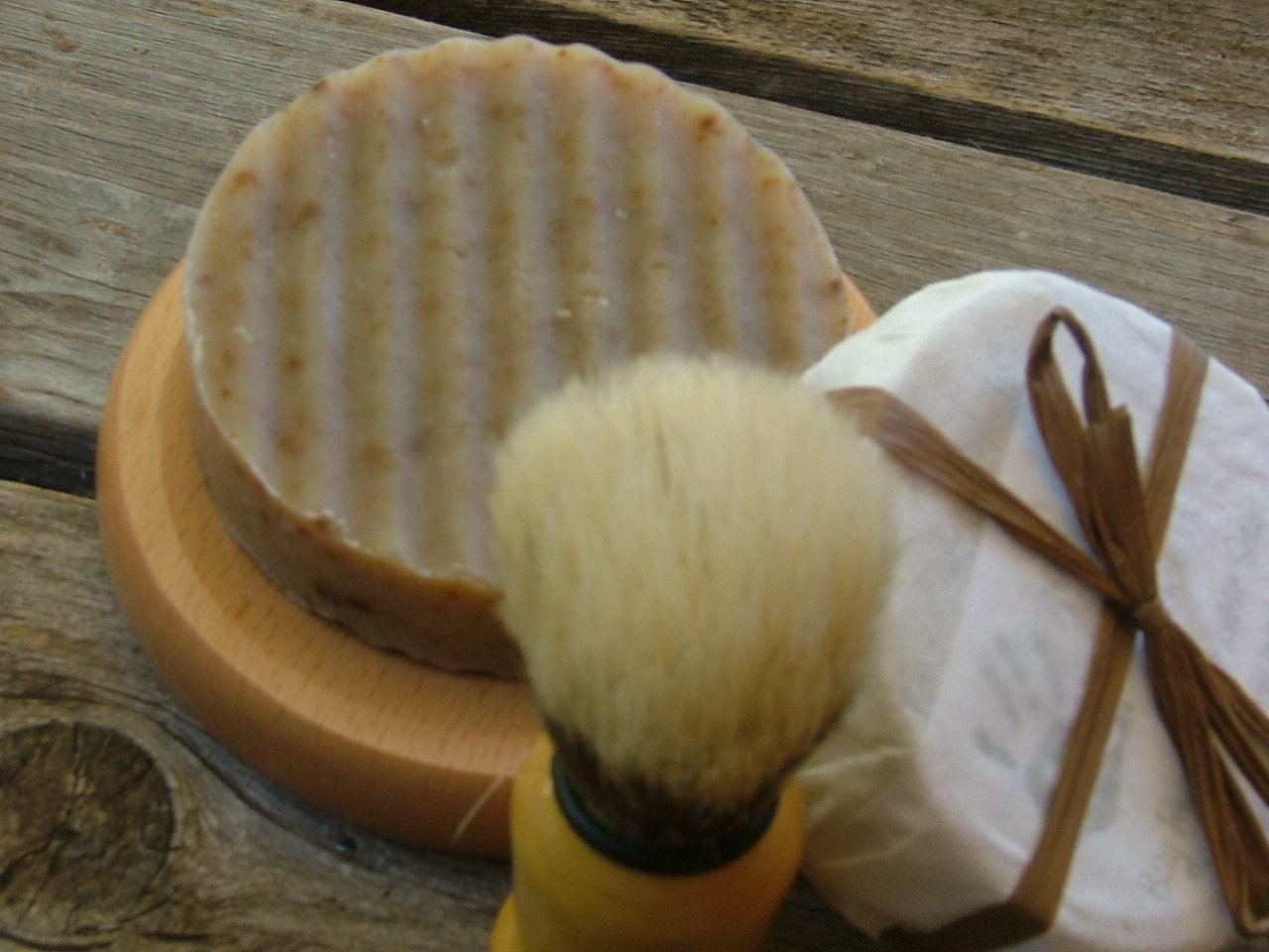 Reserve for chuckbiscuits69 4 Wooden Men's Shave Set