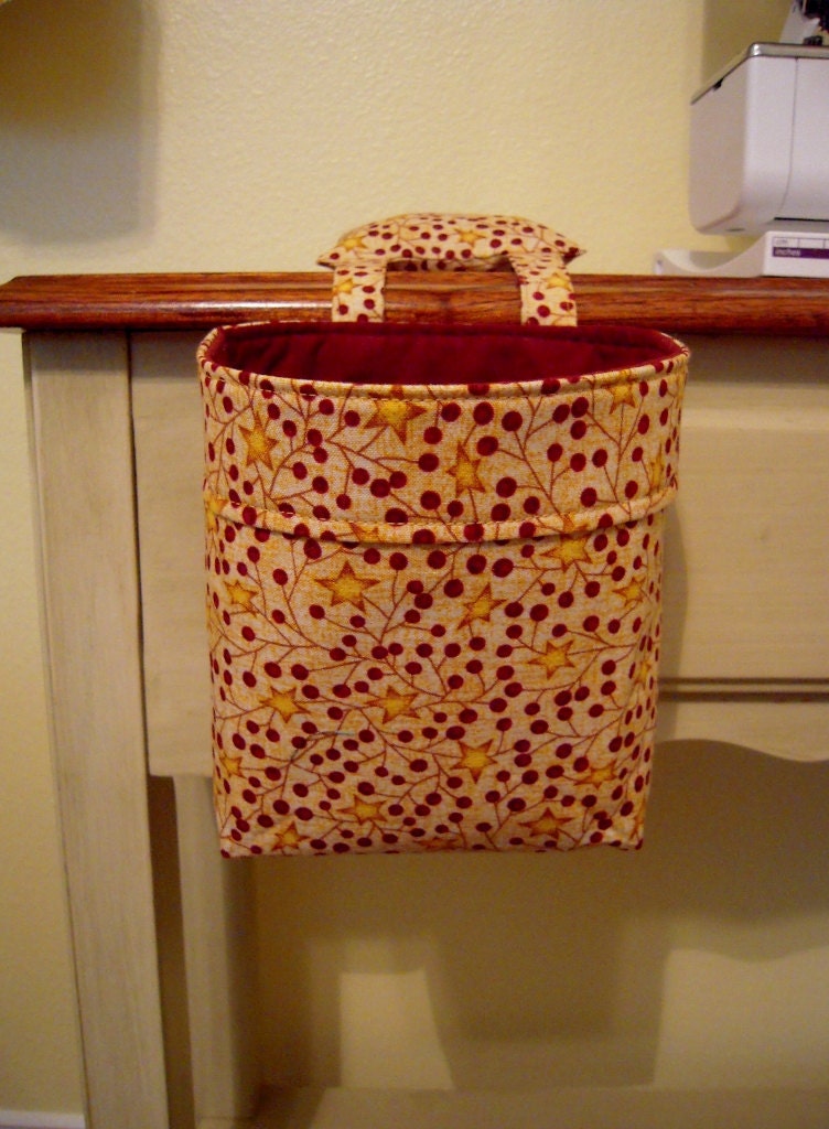 Thread Catcher, Scrap Caddy, Scrap Bag, Pincushion- Pip Berry's and Stars - 2 for 25.00