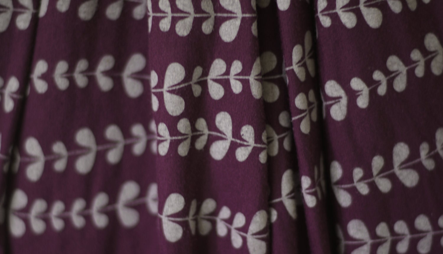 INFINITY SCARF - Screen Printed - Gray Vines on Plum