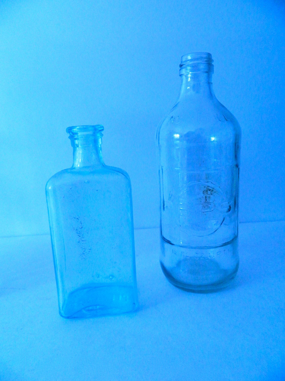 vintage bottles antique apothecary beakers 1880s 1940s