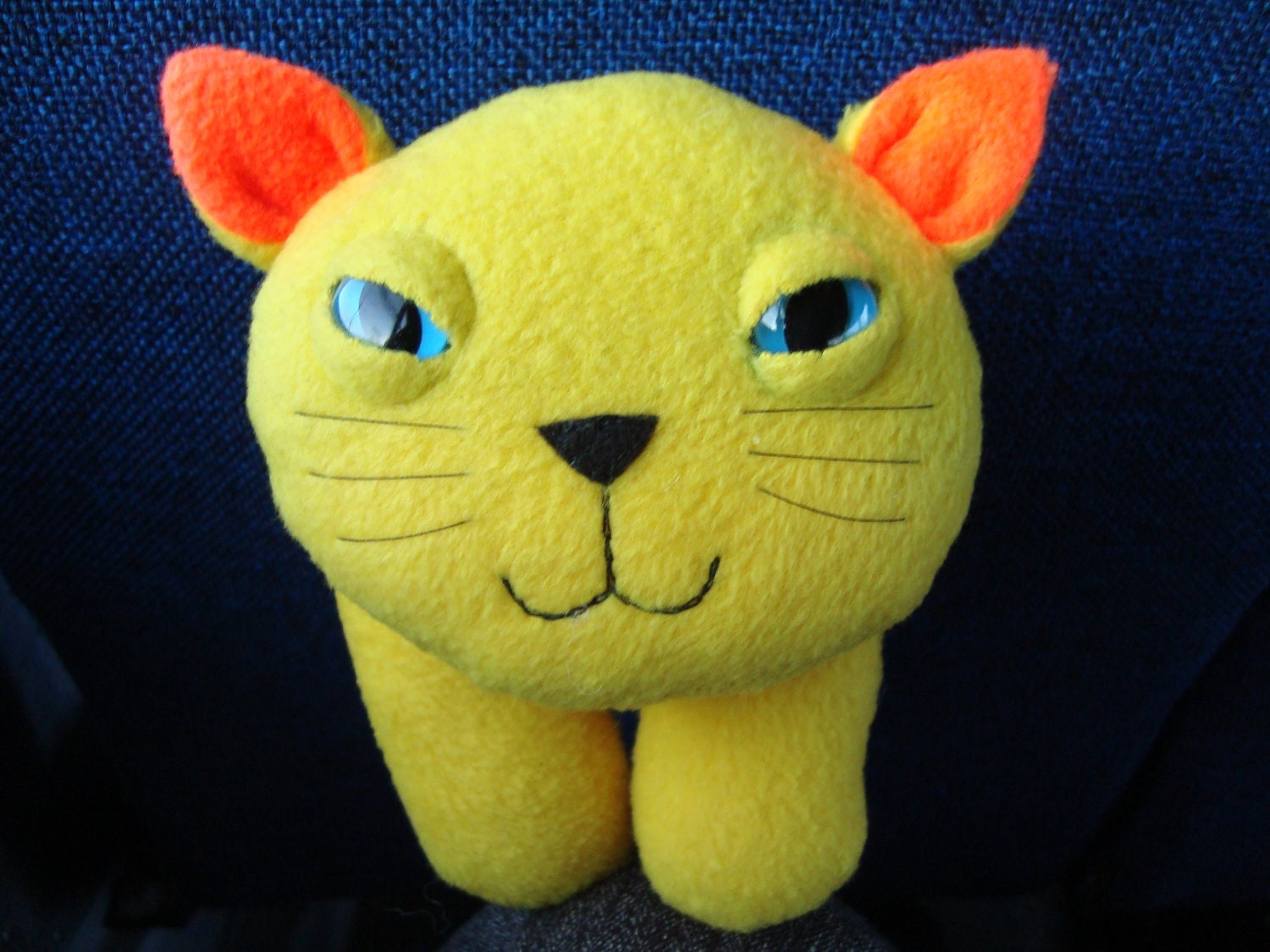 meowing cat plush