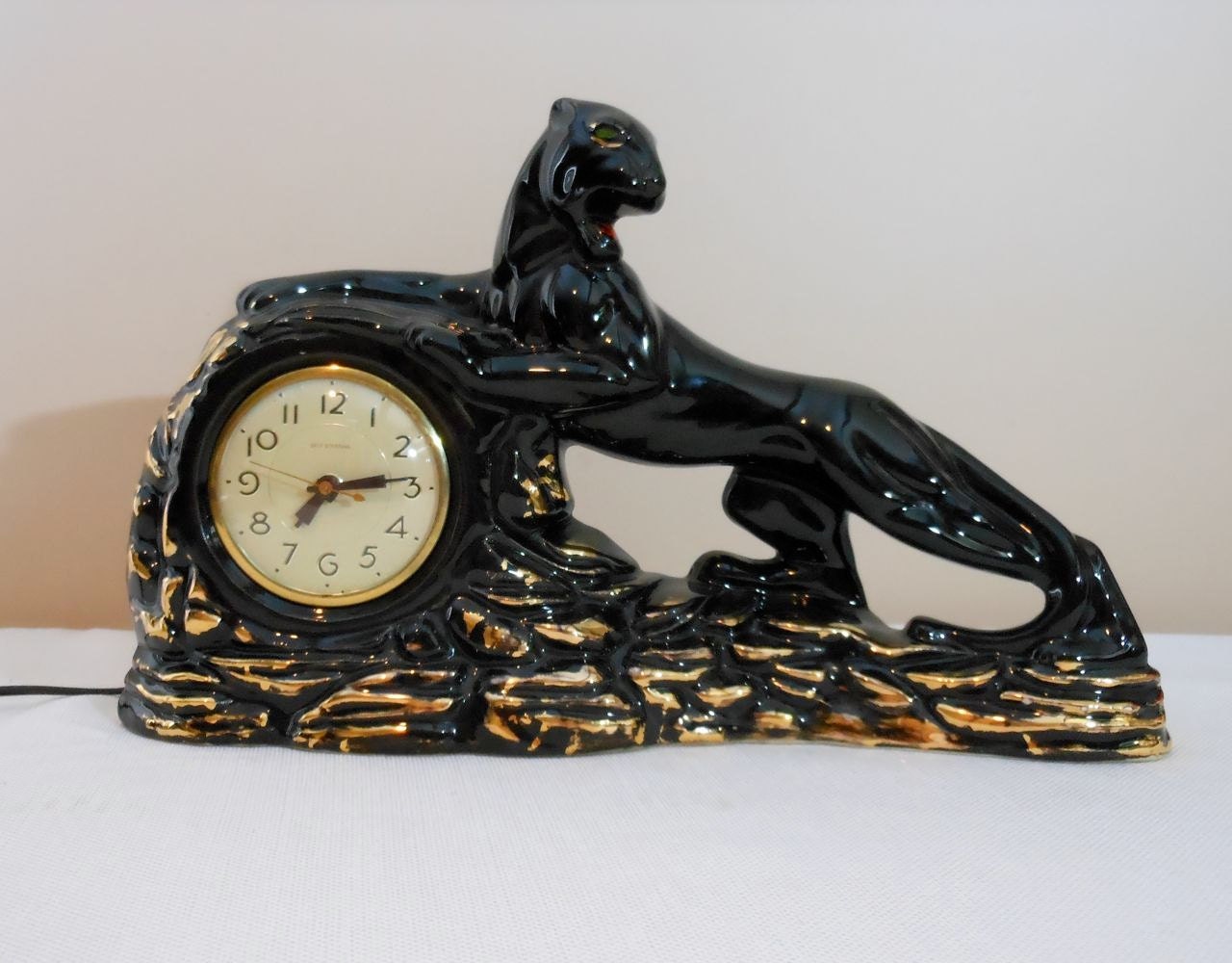 Vintage Lanshire Model T3 Black Panther Mantle Clock by 2cool2toss