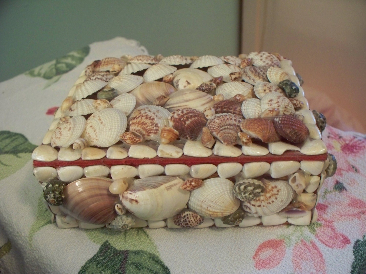 Vintage Seashell Covered Jewelry Box or Trinket Box