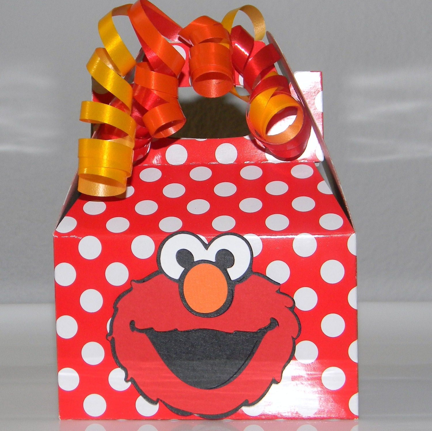 Items similar to Elmo Party Favor Boxes Mini Red and White Polka dots