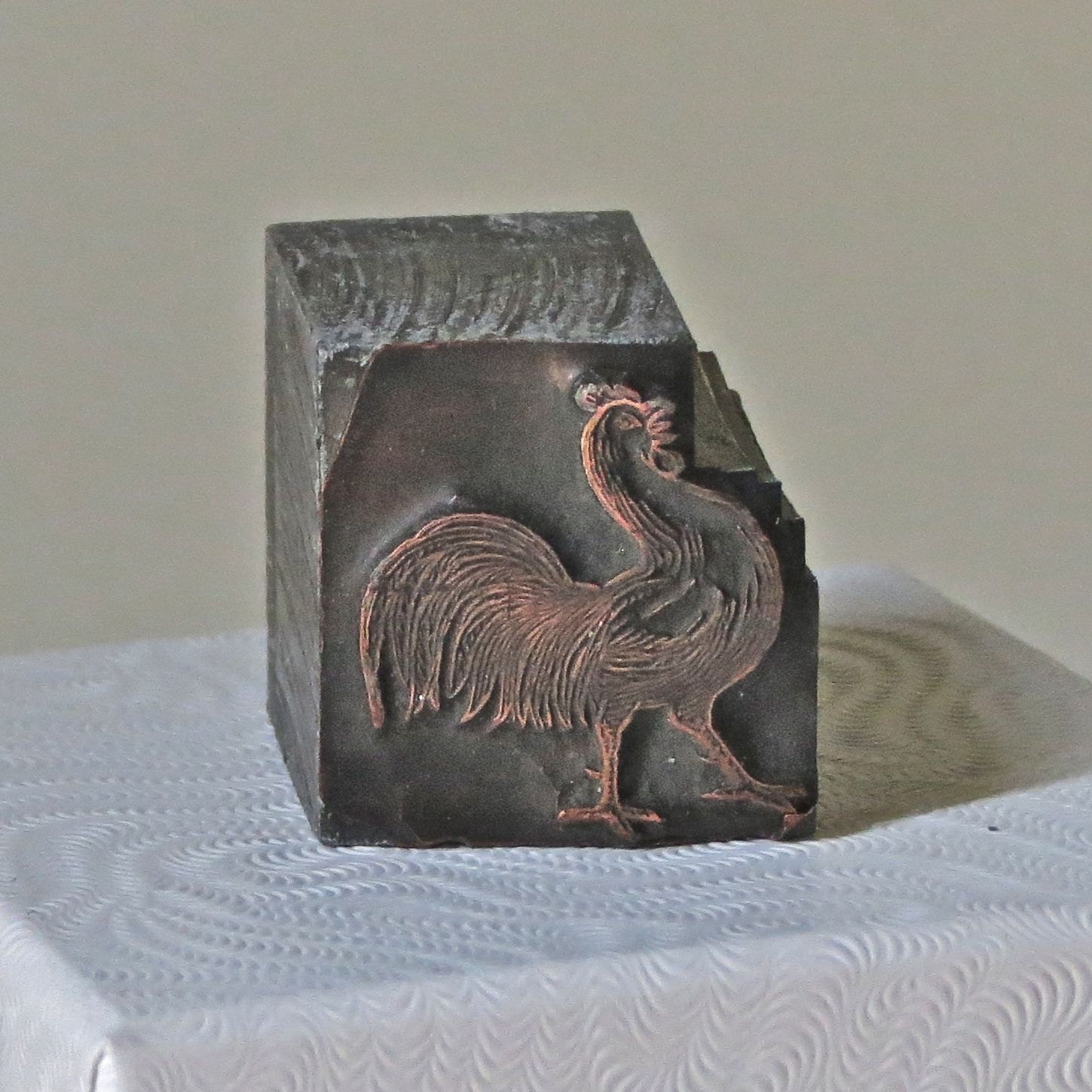 Vintage Letterpress Dingbats or Ornaments Proud Rooster for Stamping Printing Home Decor
