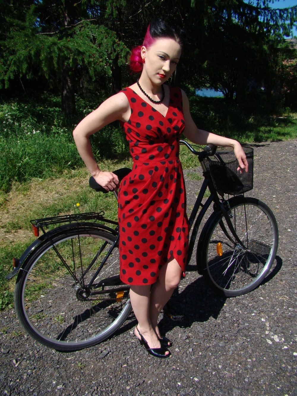 Last Chance SALE Polka dot dress red cotton with black dots, Sheath dress, US 6