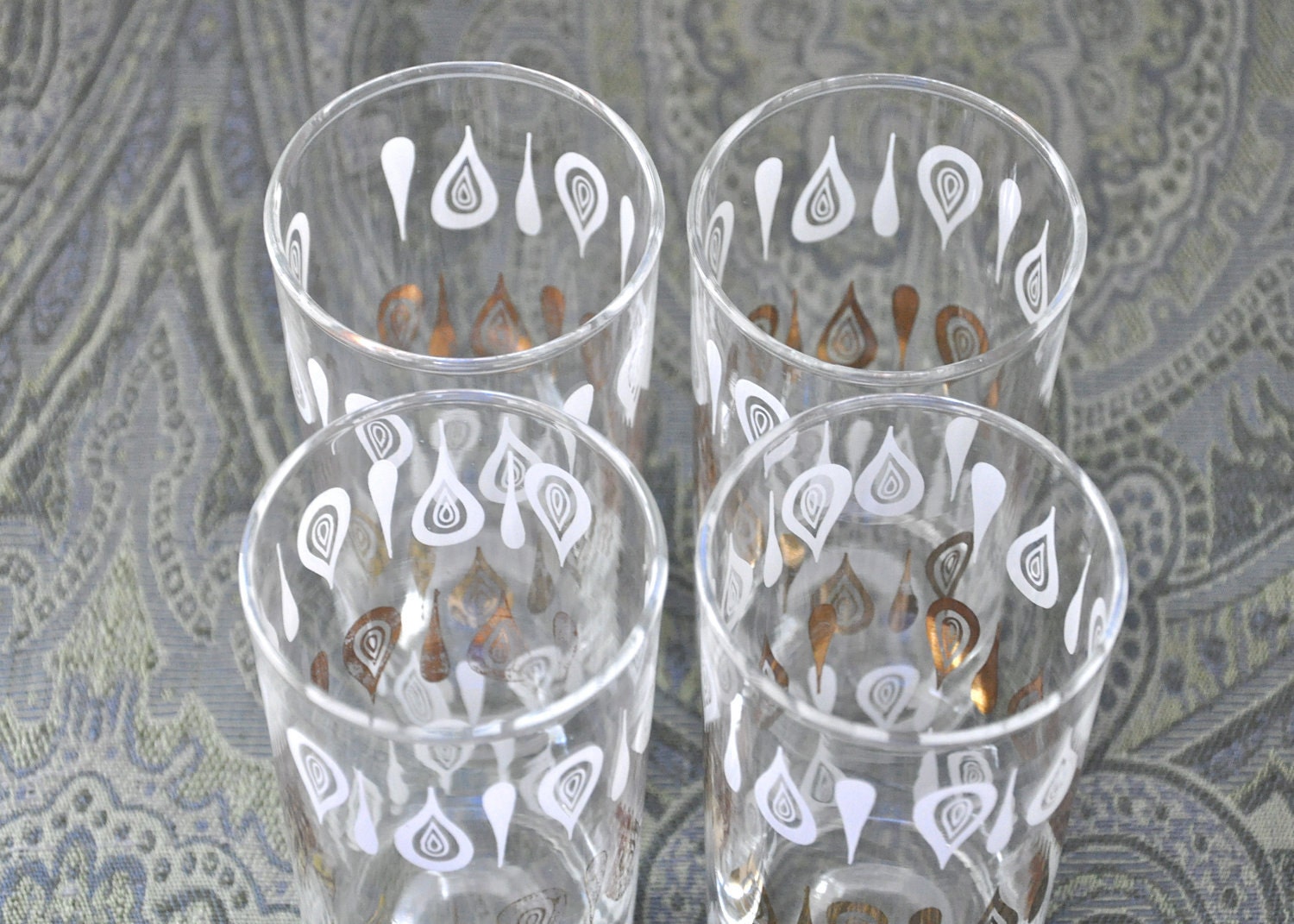 Vintage Glasses with White and Gold Drops - Set of 4
