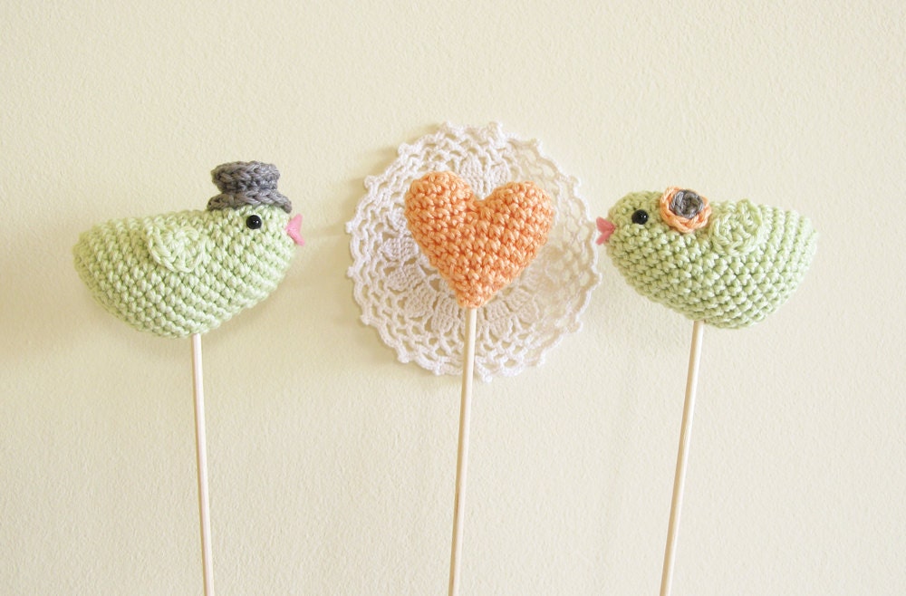Pistachio and Peach  Bird Wedding Cake Topper Crochet Bride and Groom Summer Wedding by Cherrytime