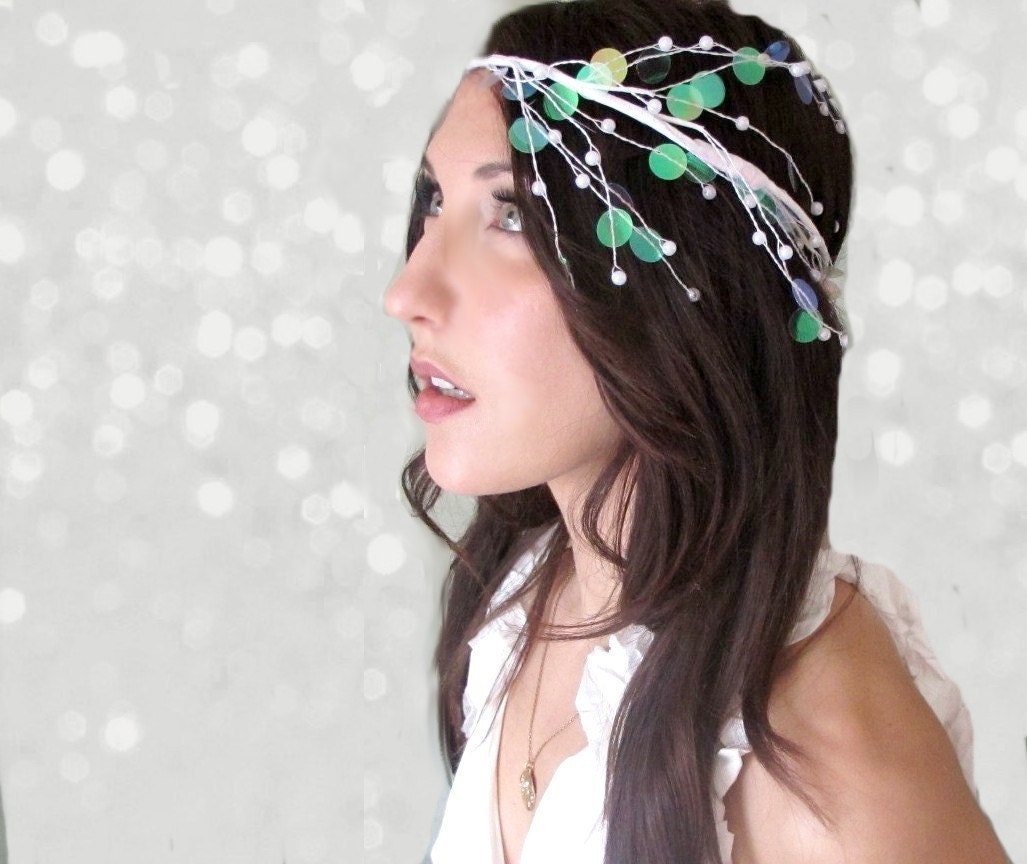 Le Diamant Adore- New Years Eve Crown - Tiara, Crown, Opal Shimmer, White, Sparkle,