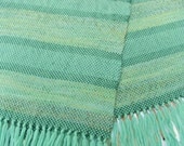 Shades of Sage: Luxurious Handwoven XXL Shawl Green Silk Cashmere Alpaca