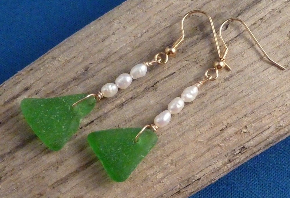 Sea glass and pearl earrings kelly green triangles with freshwater pearls, gold plate ear wires, beach wedding