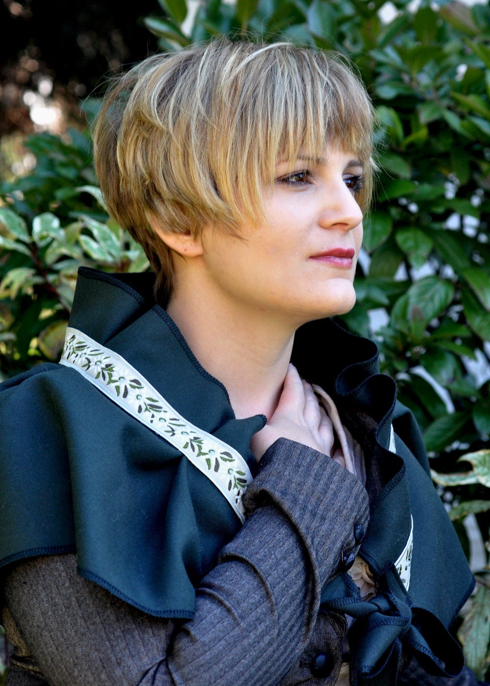 Edelweiss Capelet