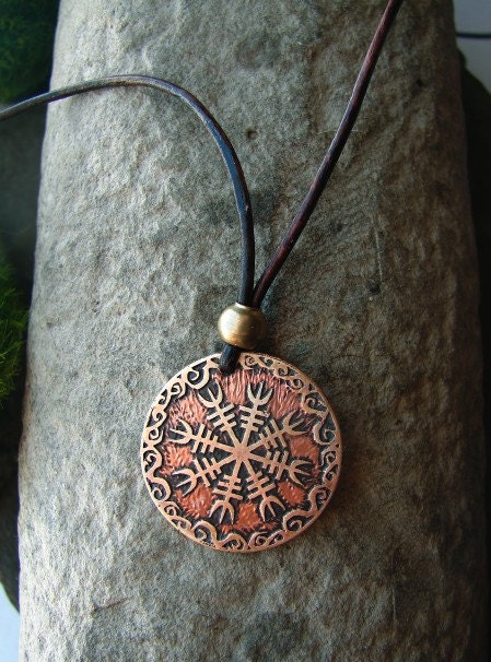 Helm of Awe Necklace - Viking Aegishjalmur