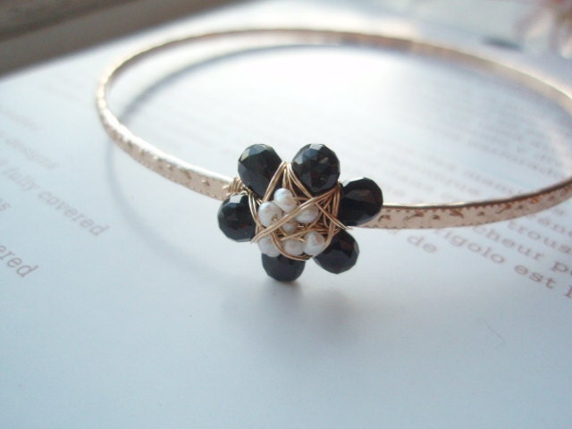 Black bracelet Believe Me Gemstone AAA black spinal fresh water pearl  bracelet wire wrapped flower bangle 1 piece