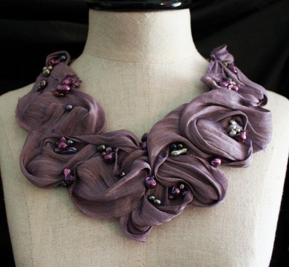 PURPLE PASSION Silk Fabric and Freshwater Pearls Collar Statement Necklace