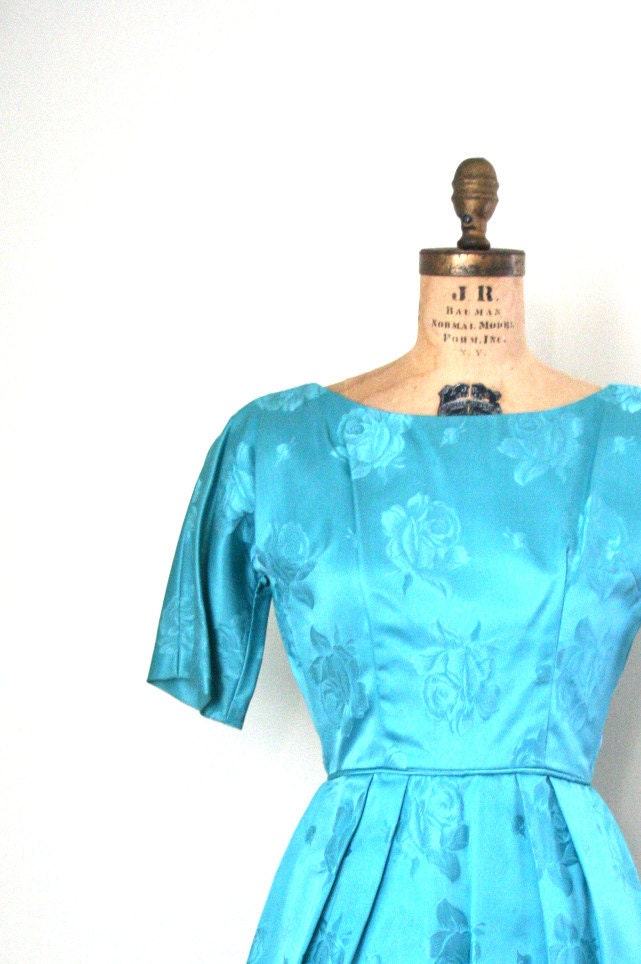 vintage fifties dress SATIN BROCADE 1950's prom / retro bridesmaid AQUA blue  . xs