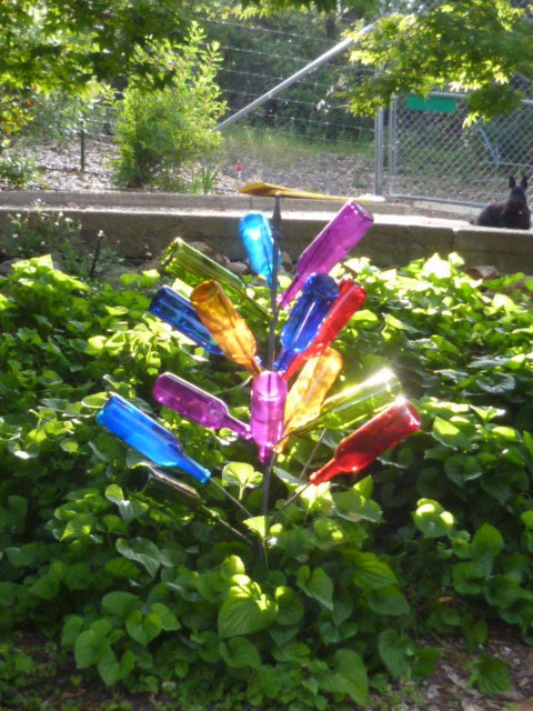 4 ft. Bottle Tree "Lil Country" holds 16 bottles