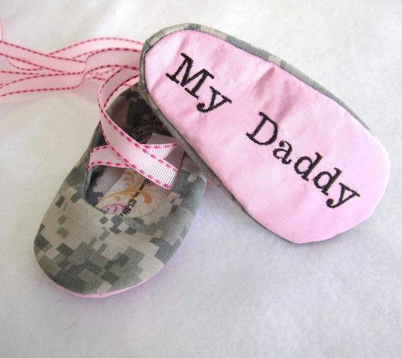 MILITARY BALLET, Baby Shoes, "I "heart", My Daddy" Embroidered ANY Military Branch