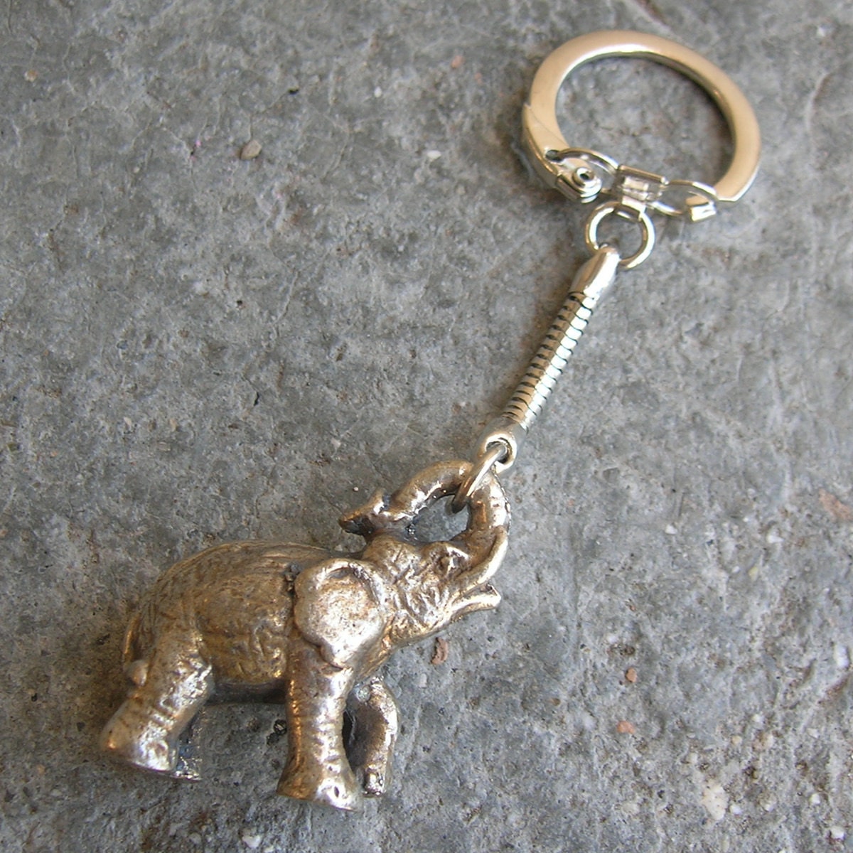 a b u n d a n c e - Tibetan hand made elephant pendant keychain