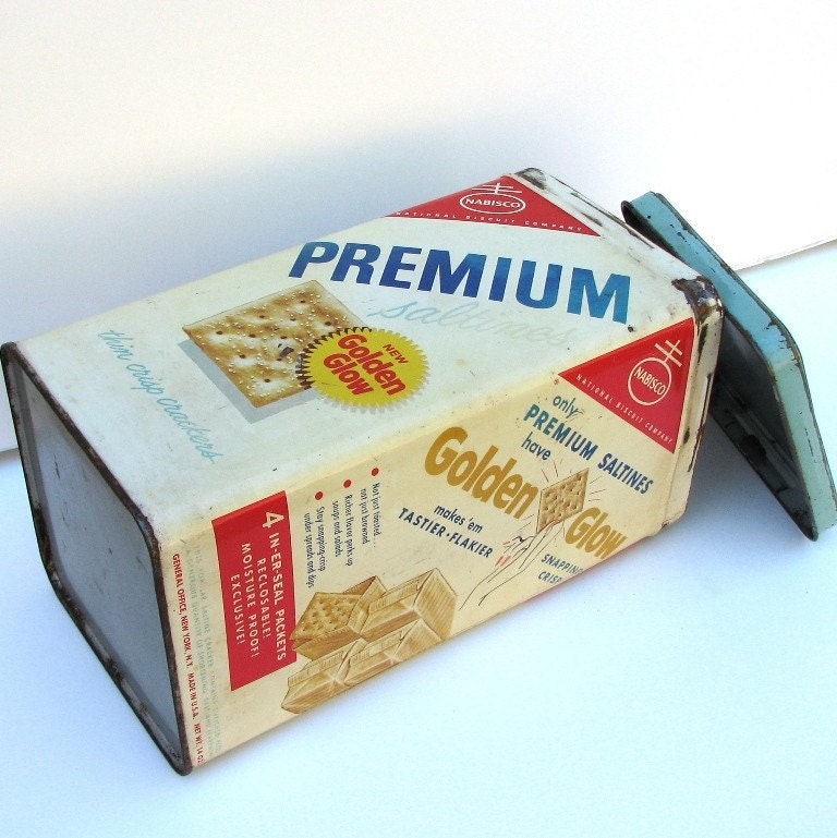 Vintage Nabisco Saltine Tin Canister
