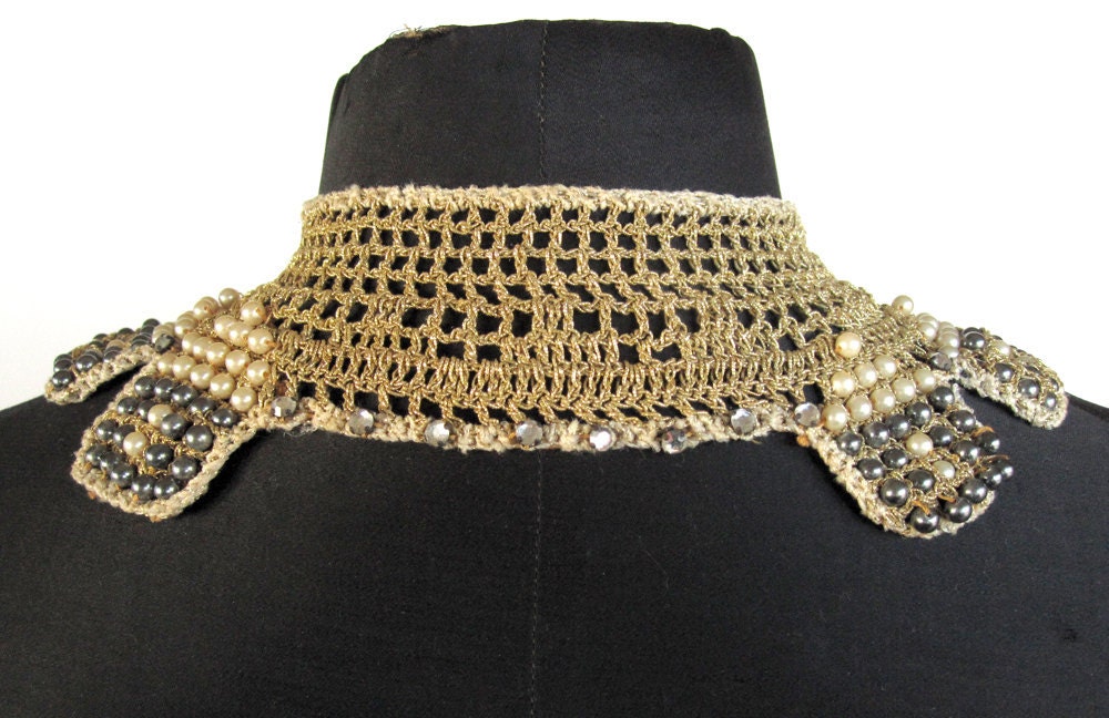Vintage beaded collar, 1950s sweater or necklace collar with gold crochet, champagne and steel-gray pearls, rhinestones