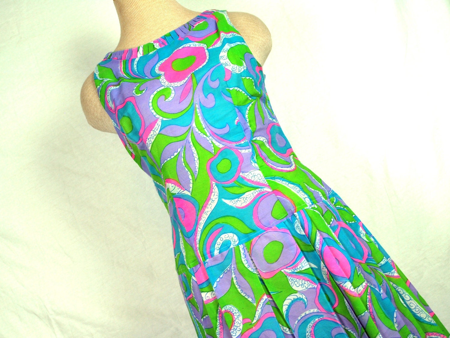 1960s Mod Psychedelic Mini Dress - Sundress (size small to medium)