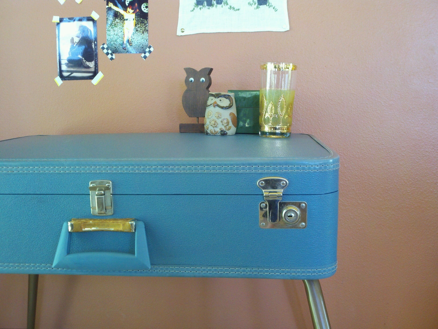 FREE SHIP / Vintage Suitcase Table Robin Egg Blue Repurposed
