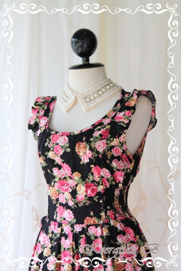Nature Floral Garden - Sweet Beautiful Sundress Black Tone With Gorgeous Floral Print Loose Elastic Waist
