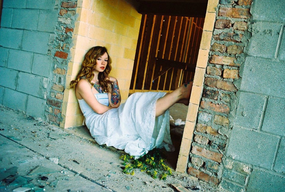 Abandon Dreams White Eyelet Lace Summer Dress