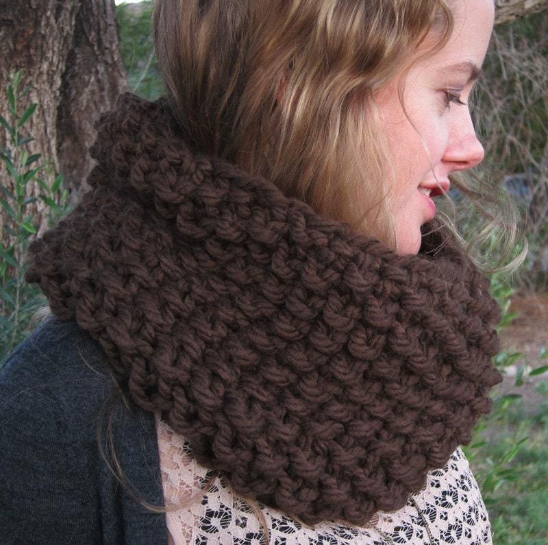 Chocolate Brown Extra Chunky Knit Cowl - mypaperplane Chocolate Brown Extra Chunky Knit Cowl - mypaperplane