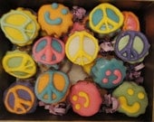 24 All Natural Mini Dog Treat Peace and Smiles Gift Box